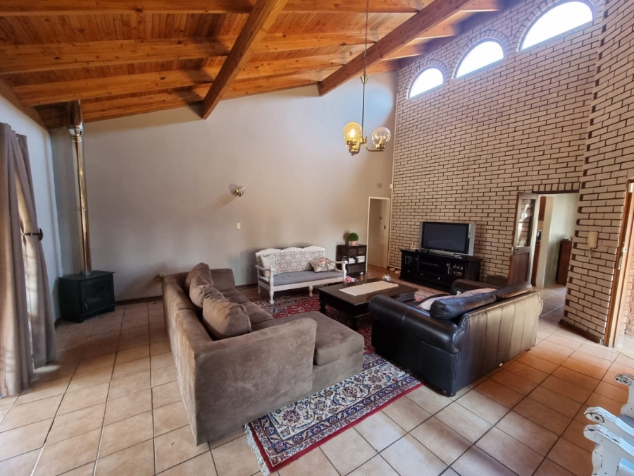 To Let 3 Bedroom Property for Rent in La Provance Free State